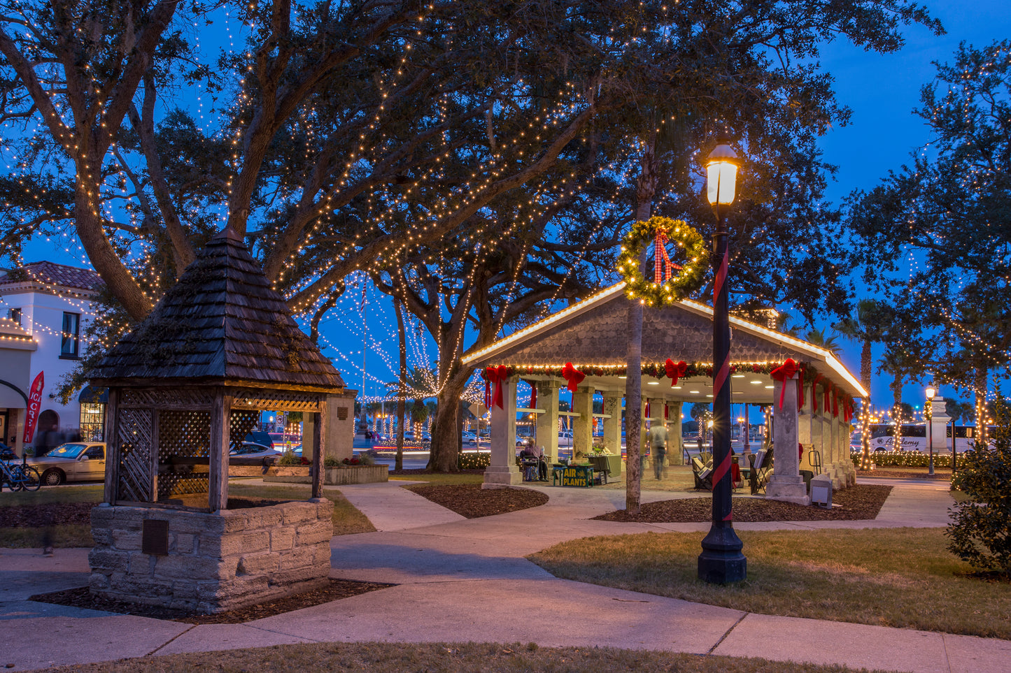 Pack LL3-4 - St Augustine Blank Nights of Lights Notecard packs, holiday scenes, white lights, downtown, Christmas, twinkle