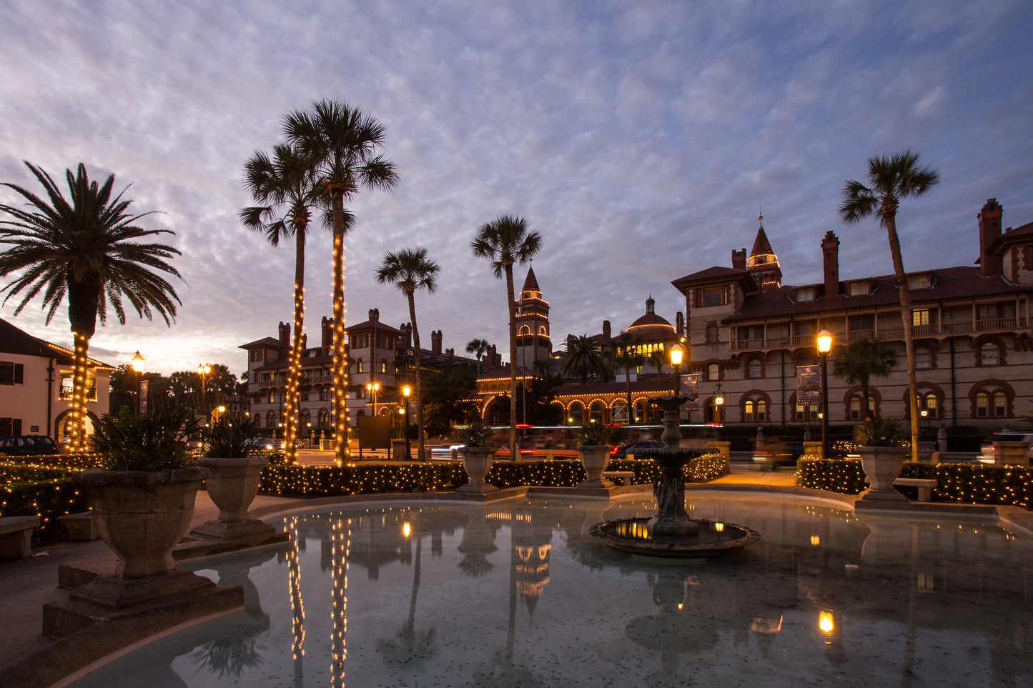 Pack LL3-4 - St Augustine Blank Nights of Lights Notecard packs, holiday scenes, white lights, downtown, Christmas, twinkle